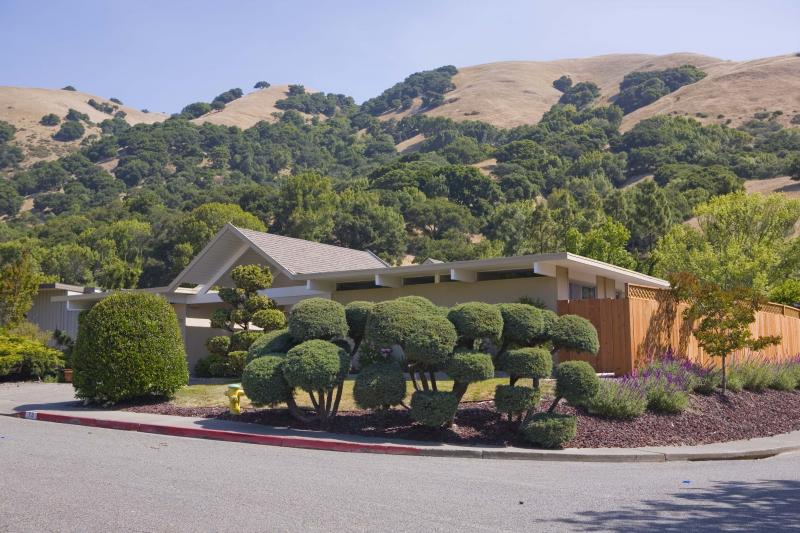 Lucas Valley Lodge Home